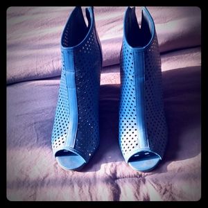 Women's wedge bootie 3in heel